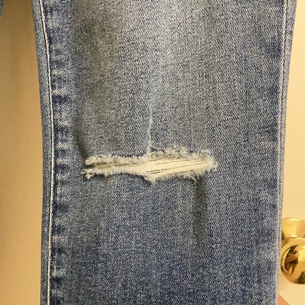 Joe’s Jeans The Charlie High Rise Skinny Crop - Picture 3 of 7